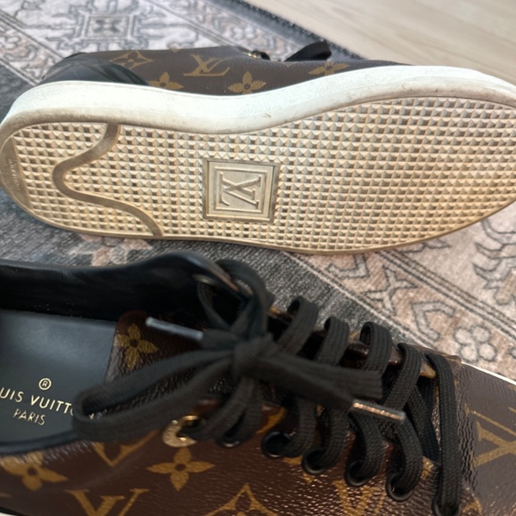 Louis Vuitton monogram sneaker - Picture 4 of 5